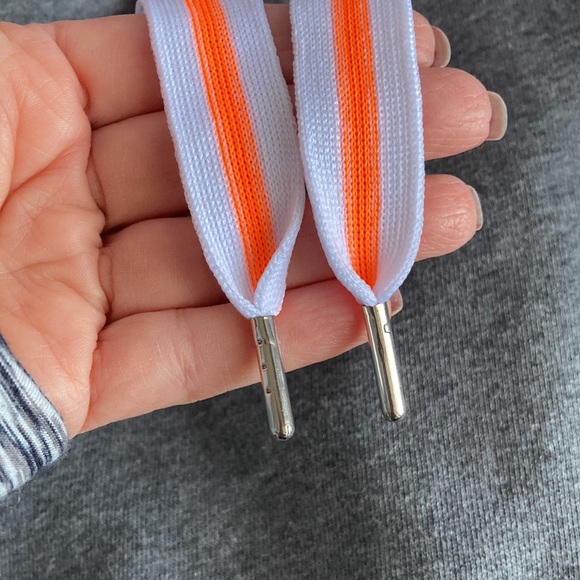 Xersion Gray Pull-Over Drawstring Hoodie Size Small - Picture 8 of 8